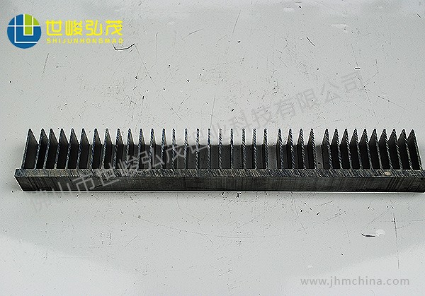 航空電子機(jī)箱鋁型材散熱器
